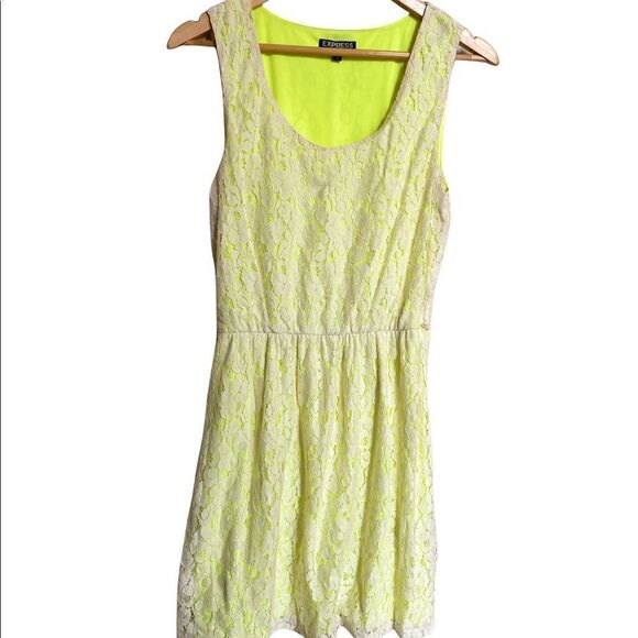 Express Neon Yellow Lace Overlay Dress Size Medium - Picture 3 of 5